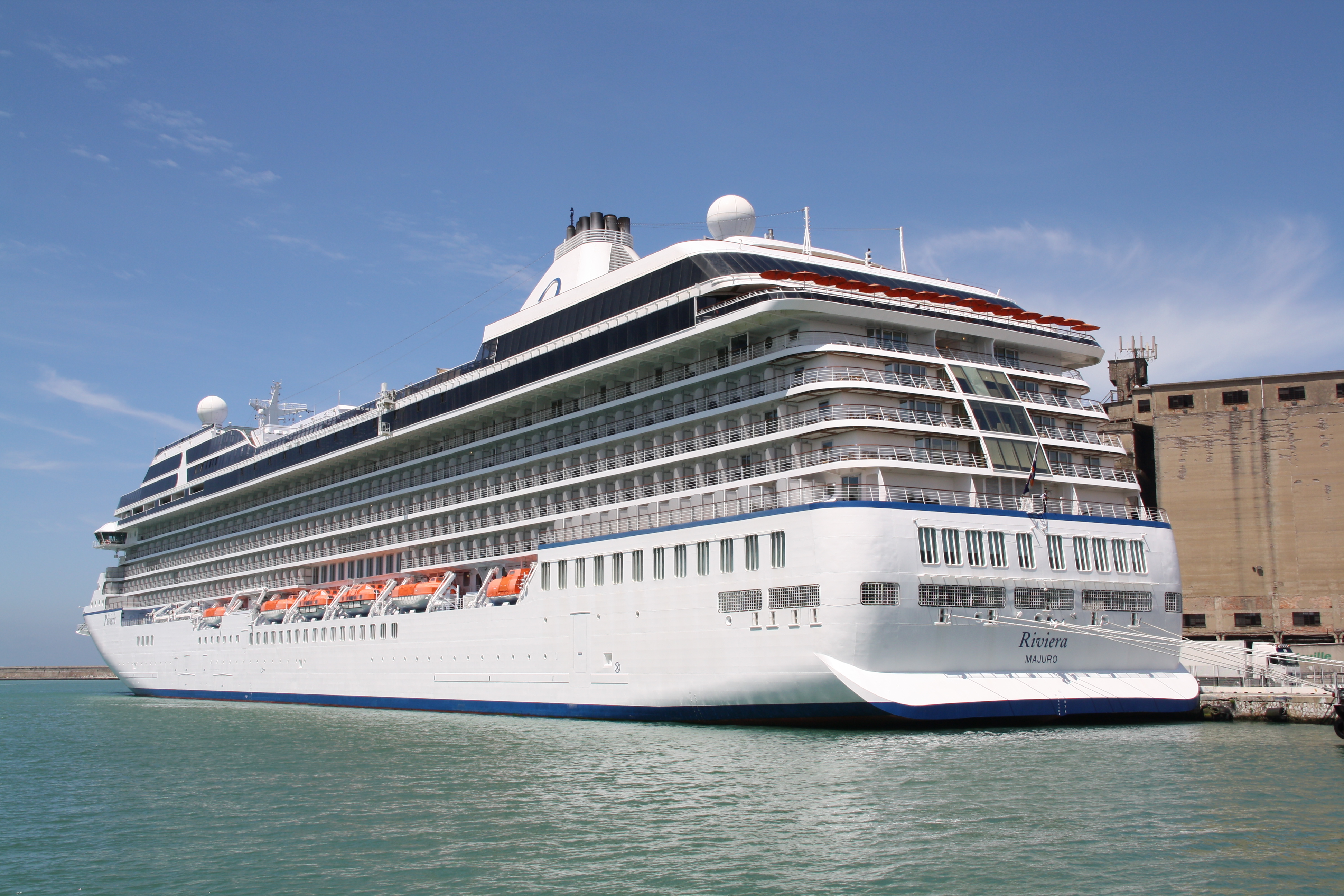 luxury cruise ships riviera