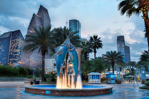 3 Luxury Hotels on a Budget in Houston